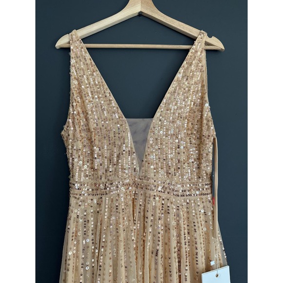 Mac Duggal Sequin Plunge Neck Maxi Evening Gown in Sunset NEW Size 6 - Picture 6 of 16